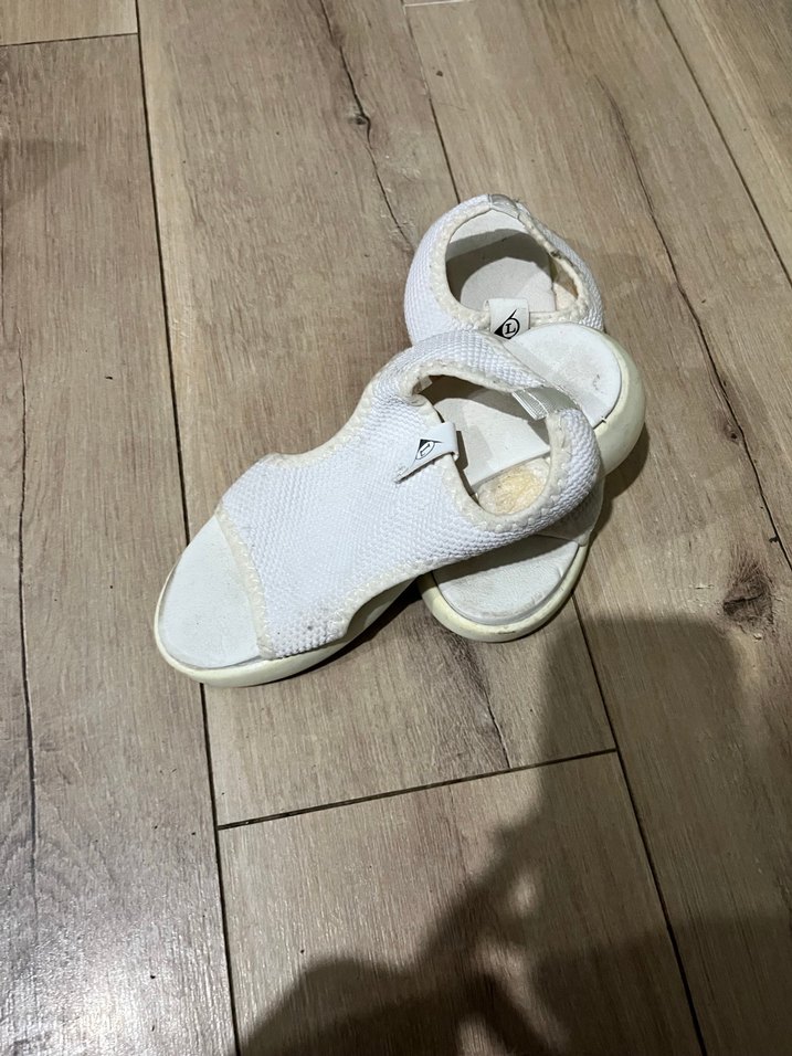 Siyah Dolgu Topuklu Kadın Sandalet - Görsel 2