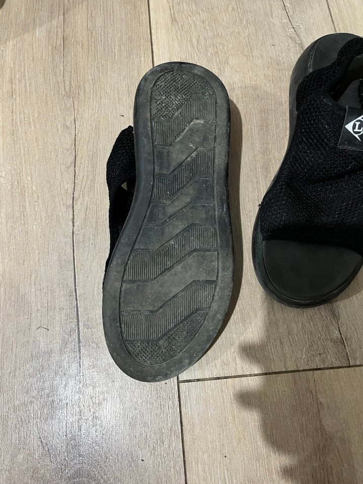 Siyah Dolgu Topuklu Kadın Sandalet - Görsel 3