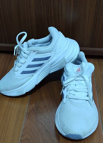 Adidas ayakkabı
