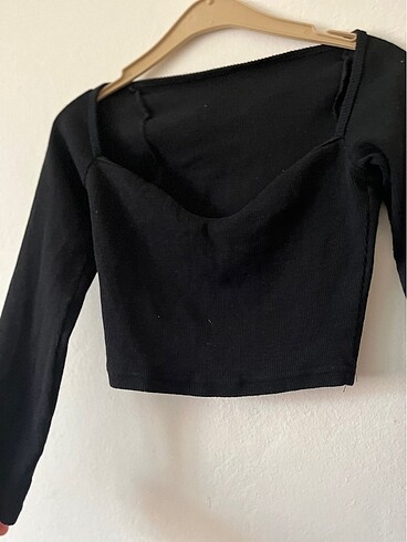 Siyah crop