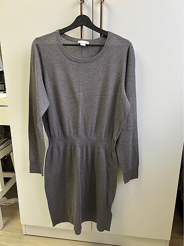 H&M Triko Elbise