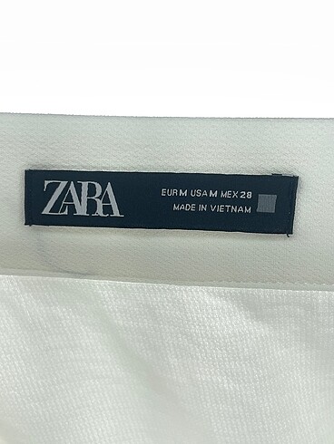 m Beden beyaz Renk Zara Uzun Etek %70 İndirimli.