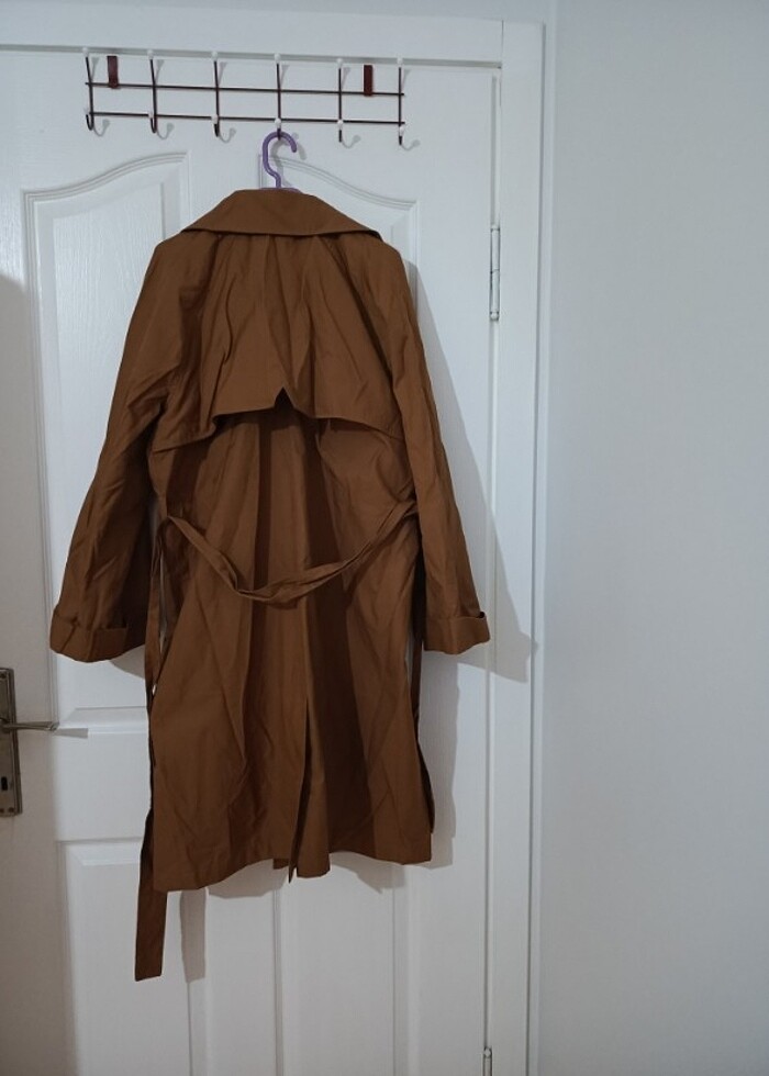 KOTON TARÇIN-KAHVE KEMER VE DÜĞME DETAYLI CEPLİ TRENÇKOT - Görsel 5