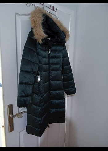 MANGO Kürklü Kapüşonlu Uzun Şişme Mont
Anorak - Görsel 4