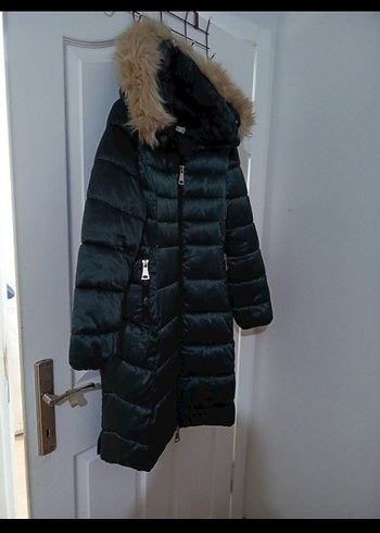 MANGO Kürklü Kapüşonlu Uzun Şişme Mont
Anorak - Görsel 14