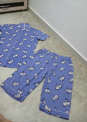 L beden Renkli Baskılı Mavi Kısa Kollu Kadın Pijama Takımı