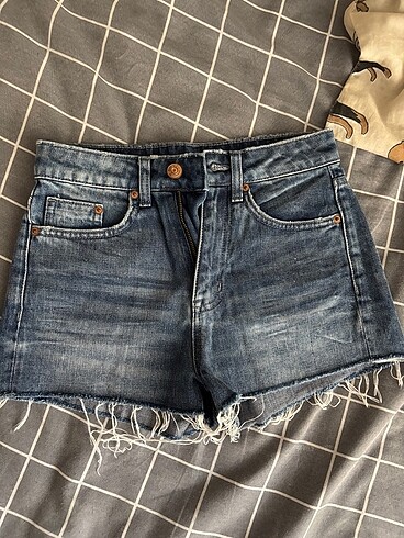 h&m kot sort