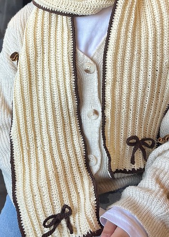 Siyah-Beyaz Örgü Gotik Kadın Eldiveni - Görsel 3