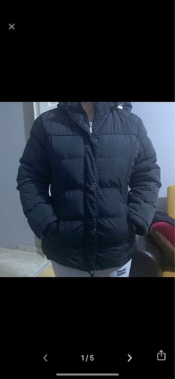 Siyah şişme mont