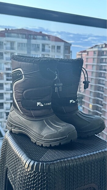 Lumberjack çocuk kar botu