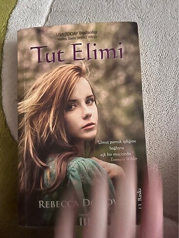 Tut elimi kitap