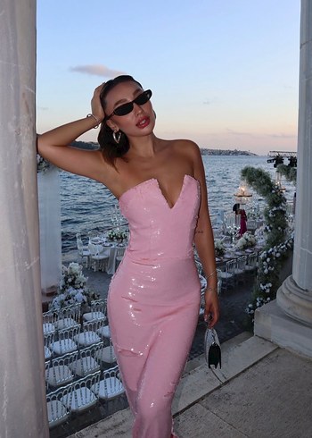 Urban Muse Straplez Uzun Pembe Abiye Elbise - Görsel 2