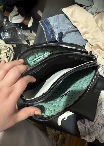 Kadın Çok Renkli Yılan Desenli Fermuarlı Çanta - Görsel 2