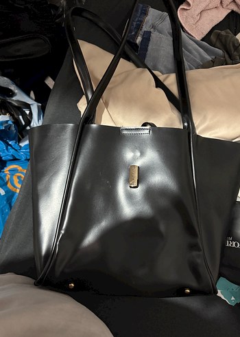 Kemer Tokalı Siyah Deri Kadın Çanta - Görsel 3