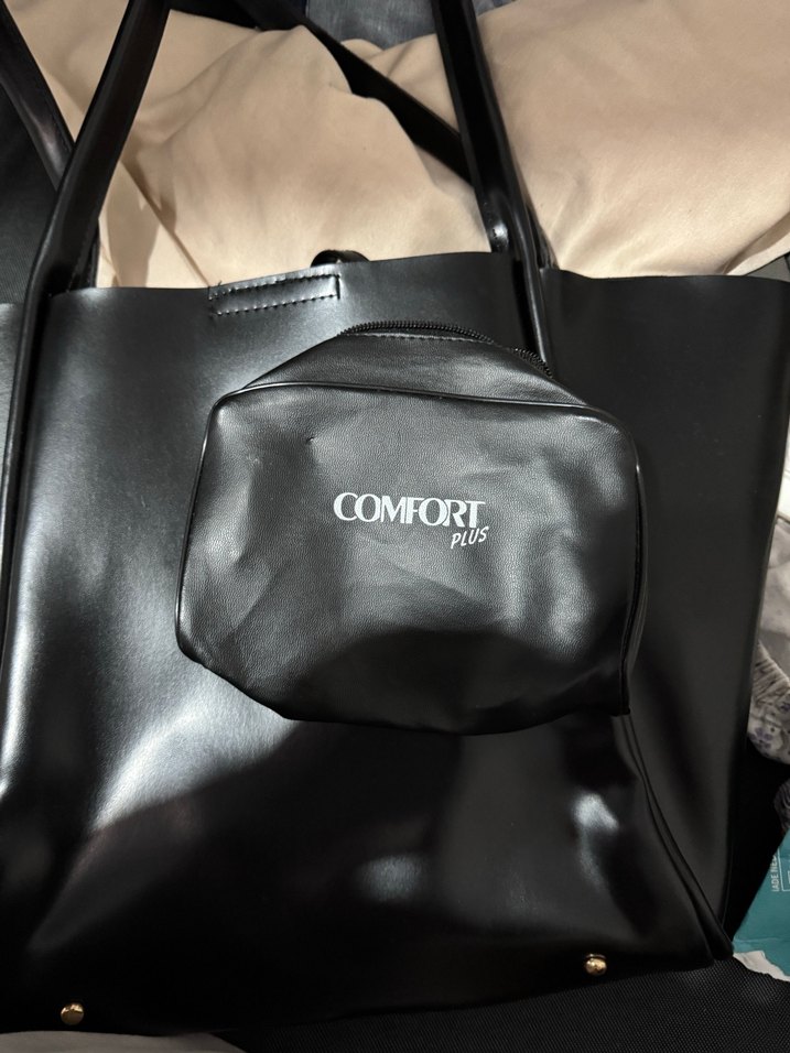 Kemer Tokalı Siyah Deri Kadın Çanta - Görsel 2