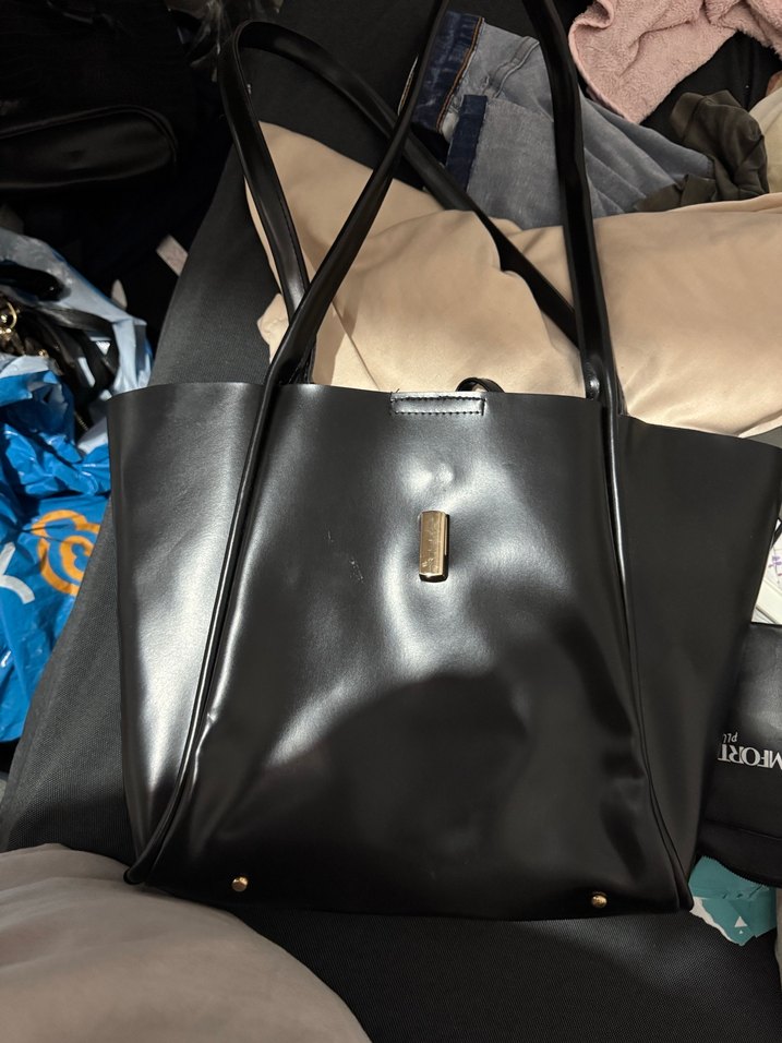 Kemer Tokalı Siyah Deri Kadın Çanta - Görsel 3