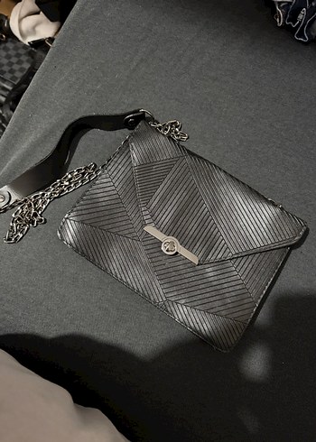 Siyah Yılan Desenli Deri Kadın Çanta - Görsel 3