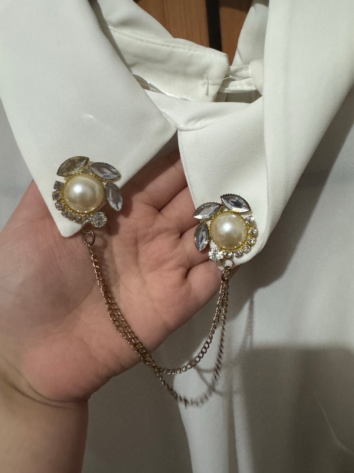 Beyaz Nakışlı Mini Hamile Bluzu - Görsel 3