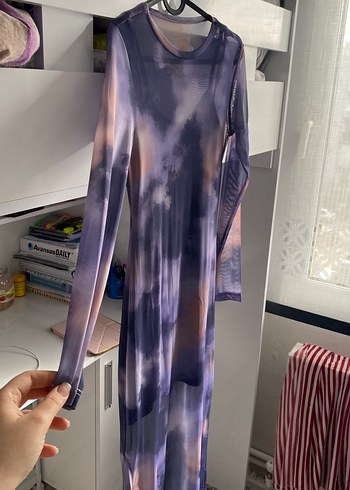 Uzun Koyu Mor Transparan Bağlama Desenli Elbise - Görsel 2