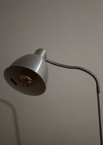 Mudo Concept Gri Metal Ayaklı Lambader