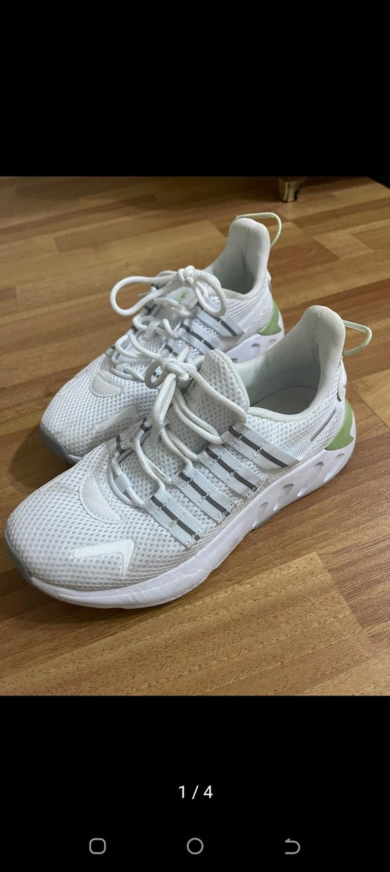 Beyaz Bağcıklı Kadın Spor Ayakkabı - Görsel 4