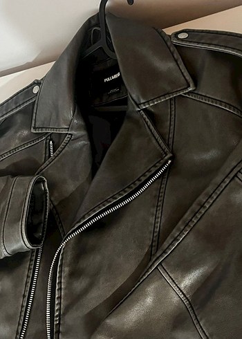pull and bear unisex deri ceket - Görsel 3