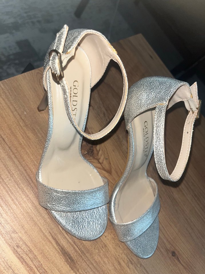 Gümüş Renkli, Tokalı ince Topuk Kadın Abiye Ayakkabı - Görsel 2