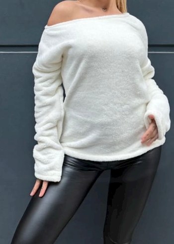 Kadın Beyaz Peluş Salaş Sweatshirt - Görsel 2