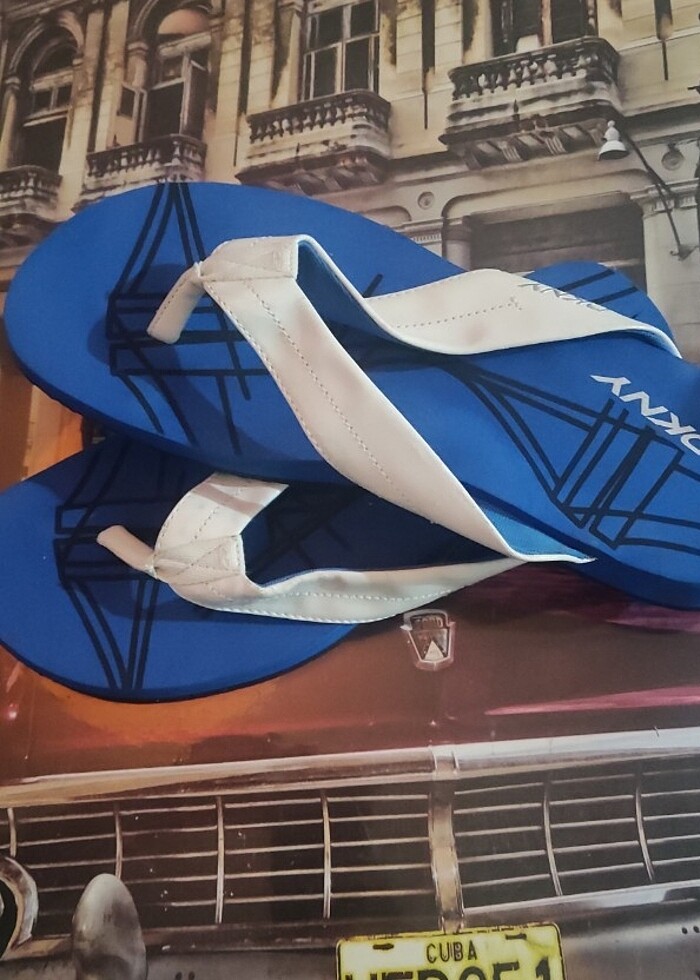 Dkny 44.5 terlik orjinal - Görsel 2