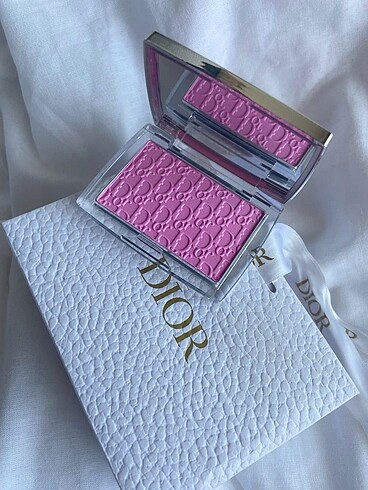 dior 01 pink allık