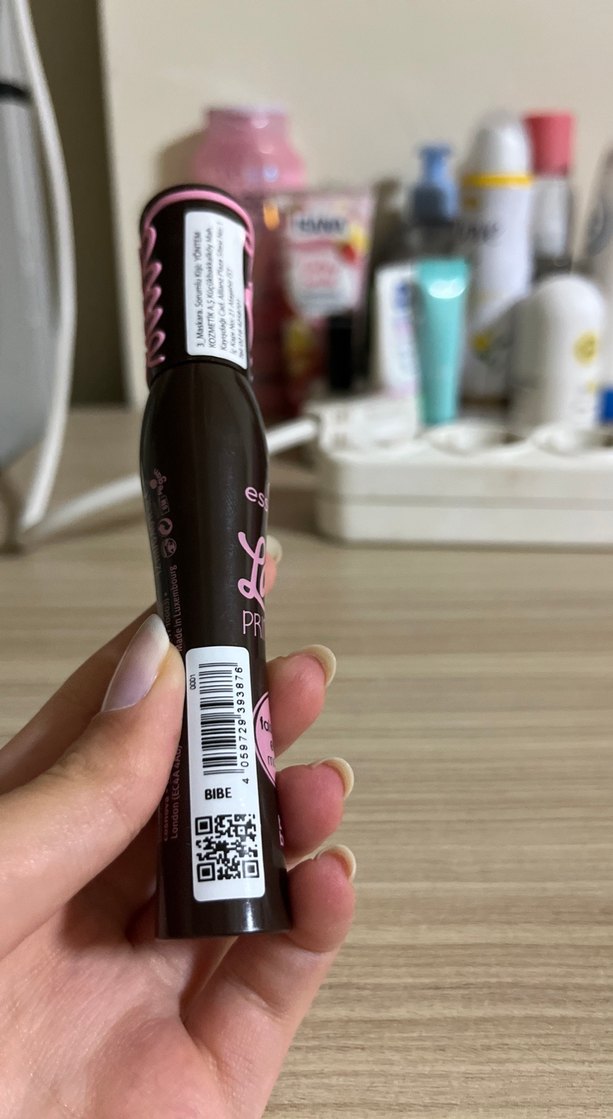 Essence Lash Princess Kahverengi Maskara - Görsel 4