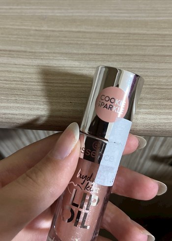 essence cookie sparkles lipgloss - Görsel 2