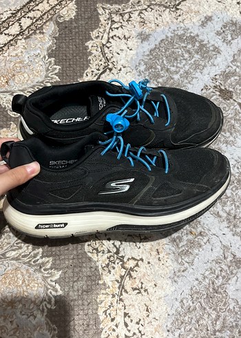 Skechers Siyah Spor Ayakkabı