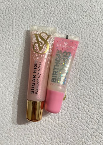 victoria secret ve essence lipglosslar