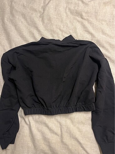 Trendyol & Milla Siyah crop üst