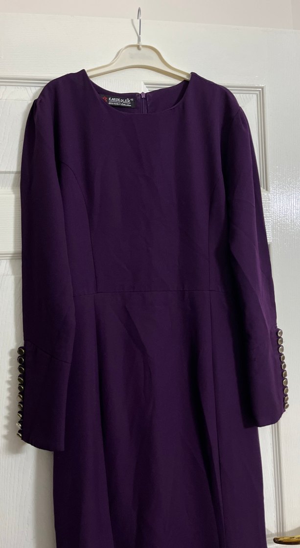 Uzun Mor Nakışlı Kadın Elbise - Görsel 2