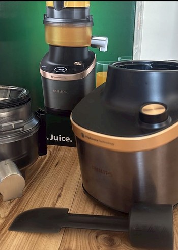 Philips Kahverengi Katı Meyve Sıkacağı
