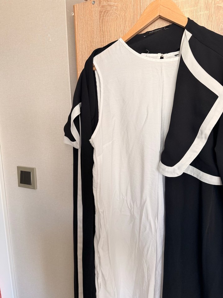 Uzun lacivert beyaz iki parça - Görsel 2