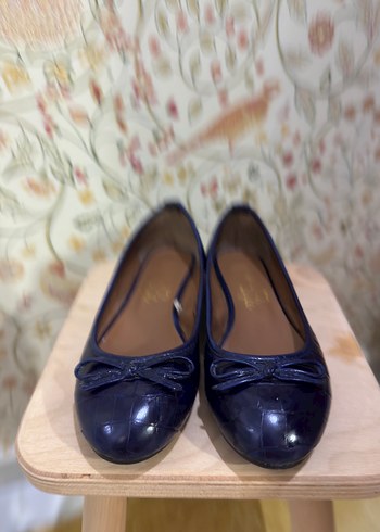 Lacivert Babet - Görsel 2