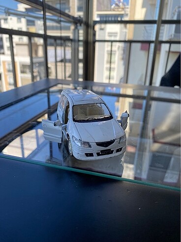  Beden Renk Mazda 1/24
