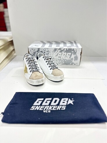 37 Beden Golden Goose