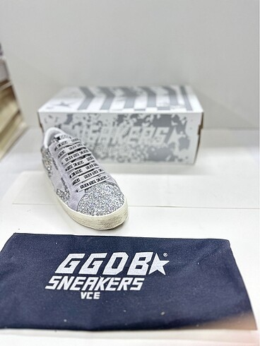 Golden Goose