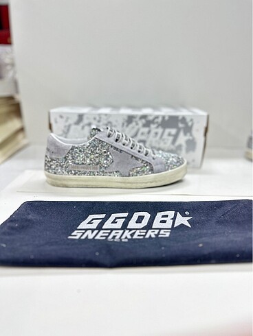Golden Goose Deluxe Golden Goose