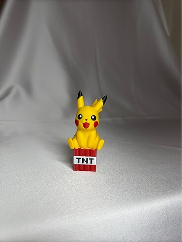  Pikachu Figür