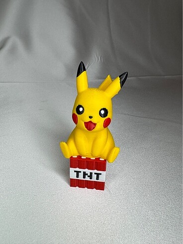 Pikachu Figür