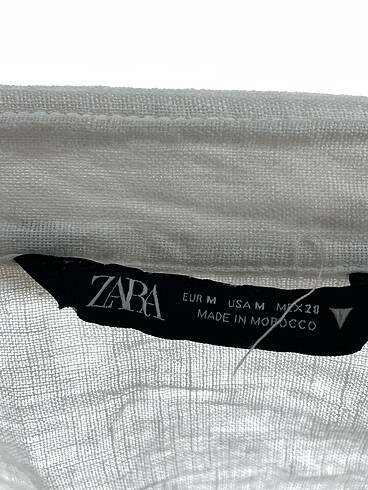 m Beden beyaz Renk Zara Mini Üst %70 İndirimli.