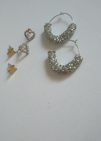 Boncuklu Mini Halka ve Küçük Küpe
