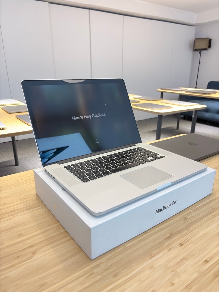 MacBook Pro 15inc 2013 Retina Kutulu Tertemiz Ürün - Görsel 2