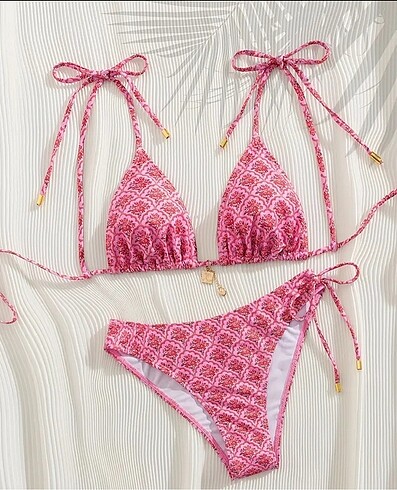Bikini takımı sıfır etiketli