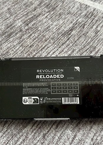 Revolution Farı Paleti sıfır etiketli - Görsel 4